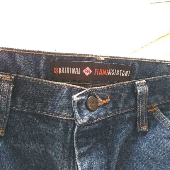 Wrangler flame resistant jeans - Picture 3 of 9